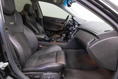 2010 Cadillac CTS-V   - Photo 14 - Concord, CA 94520
