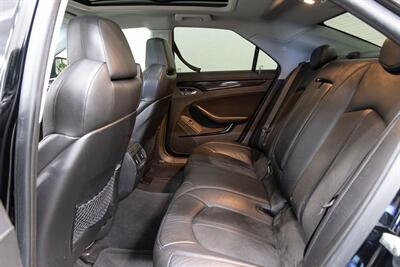 2010 Cadillac CTS-V   - Photo 8 - Concord, CA 94520
