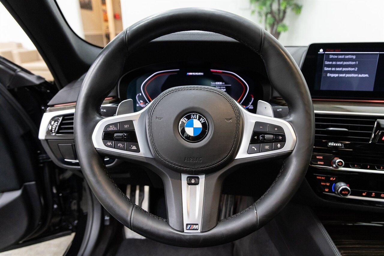 2020 BMW 5 Series M550i xDrive - Photo 16 - Concord, CA 94520