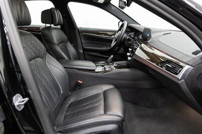 2020 BMW 5 Series M550i xDrive - Photo 14 - Concord, CA 94520