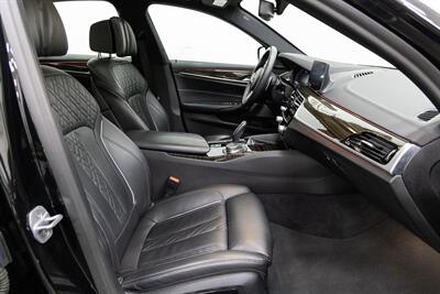 2020 BMW 5 Series M550i xDrive   - Photo 14 - Concord, CA 94520