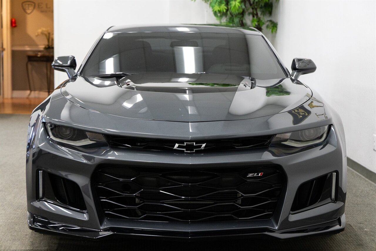 2018 Chevrolet Camaro ZL1 - Photo 11 - Concord, CA 94520