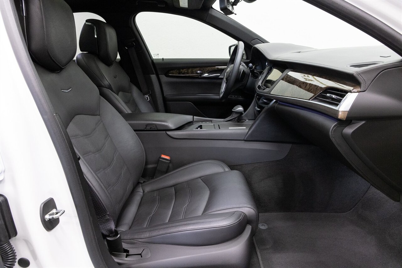 2017 Cadillac CT6 3.6L Premium Luxury - Photo 14 - Concord, CA 94520