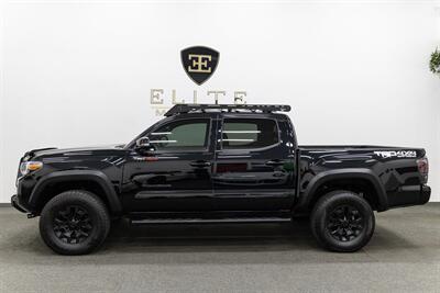 2022 Toyota Tacoma TRD Off-Road V6   - Photo 2 - Concord, CA 94520