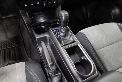 2022 Toyota Tacoma TRD Off-Road V6   - Photo 20 - Concord, CA 94520