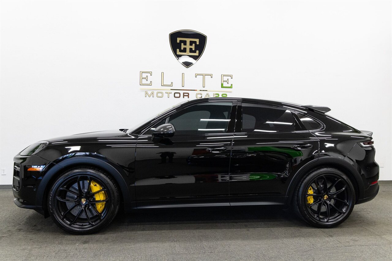 2024 Porsche Cayenne Turbo GT - Photo 2 - Concord, CA 94520