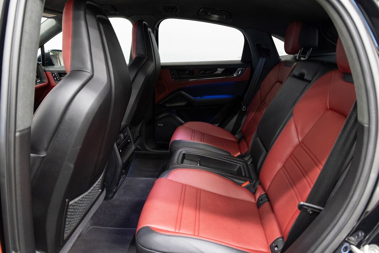2024 Porsche Cayenne Turbo GT - Photo 8 - Concord, CA 94520