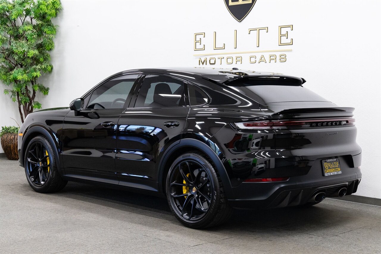 2024 Porsche Cayenne Turbo GT - Photo 3 - Concord, CA 94520