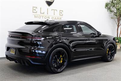 2024 Porsche Cayenne Turbo GT - Photo 11 - Concord, CA 94520