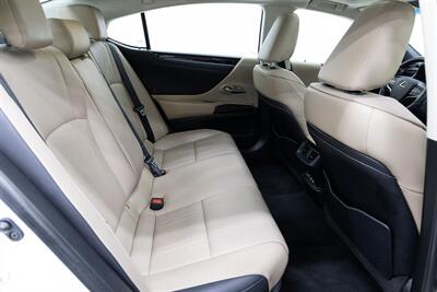2019 Lexus ES 300h 300h Luxury - Photo 14 - Concord, CA 94520