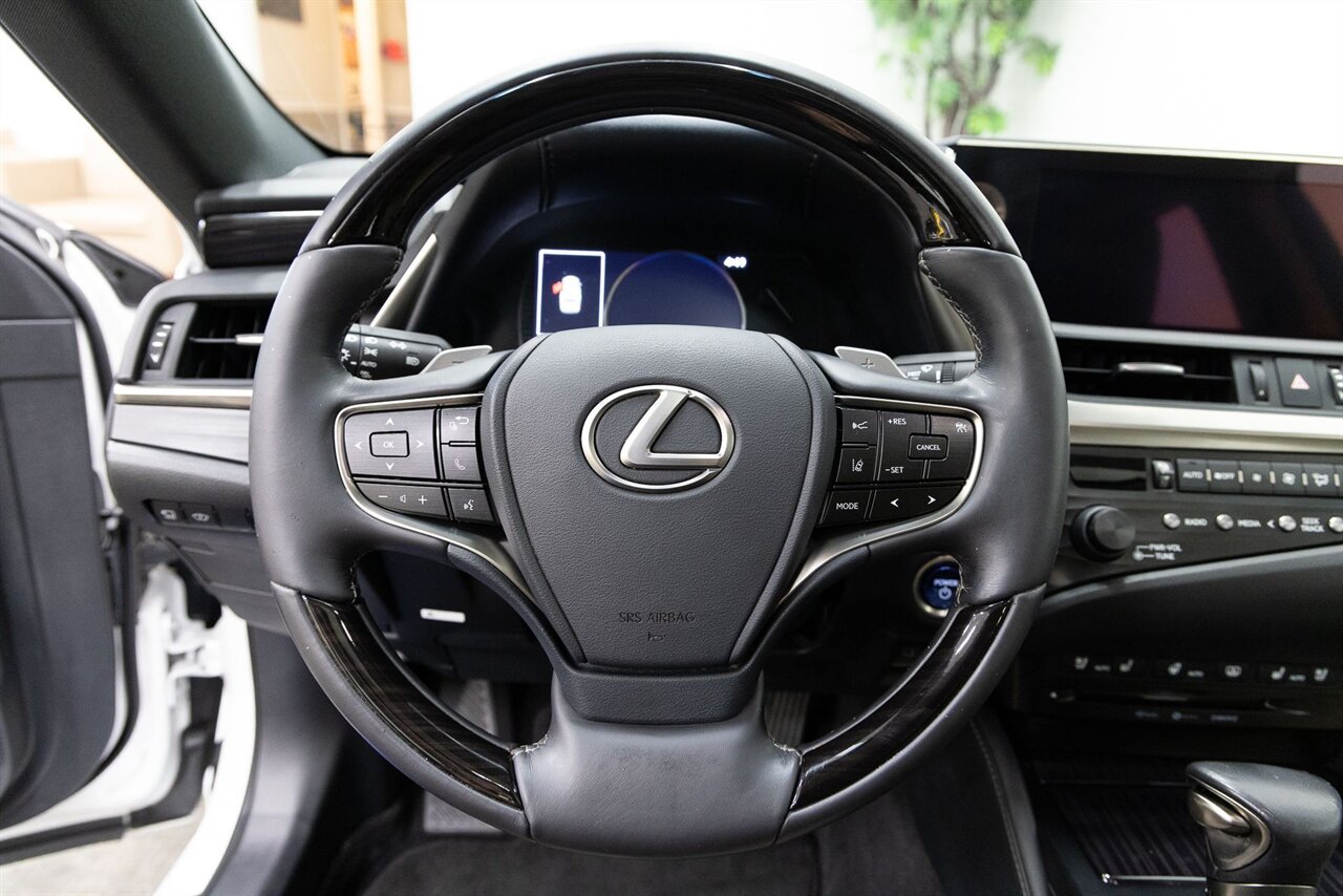 2019 Lexus ES 300h 300h Luxury - Photo 15 - Concord, CA 94520
