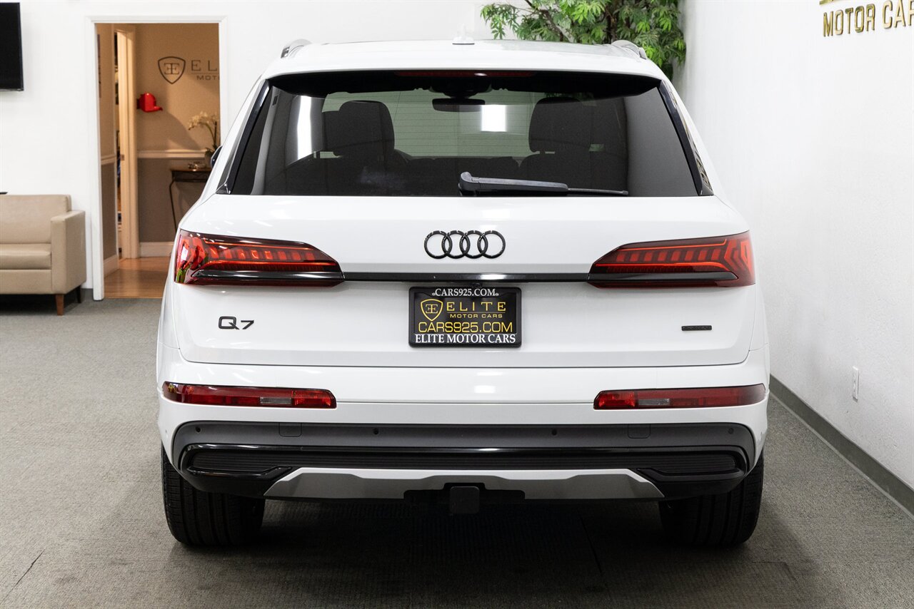 2021 Audi Q7 55 Premium quattro - Photo 4 - Concord, CA 94520