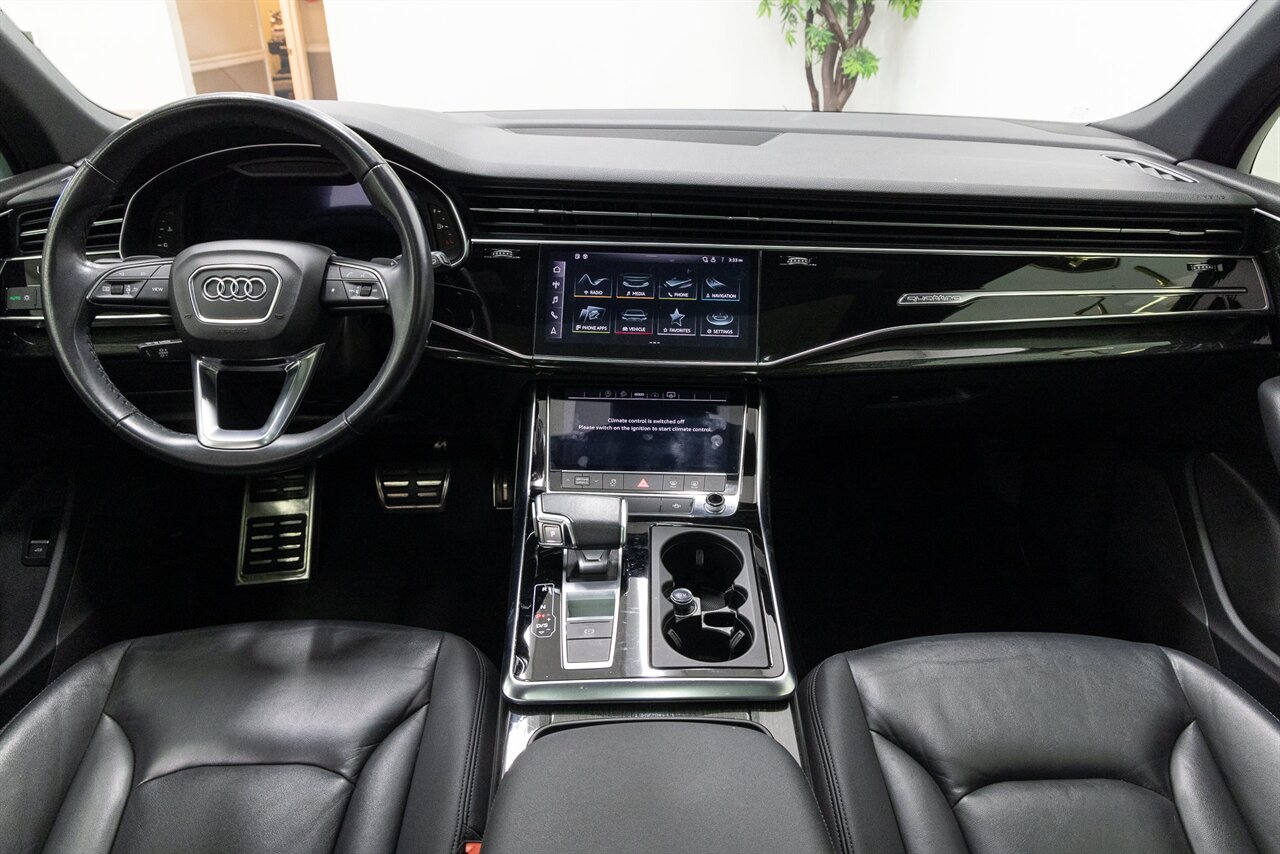 2021 Audi Q7 55 Premium quattro - Photo 5 - Concord, CA 94520