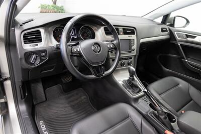 2017 Volkswagen Golf TSI S 4-Door - Photo 6 - Concord, CA 94520
