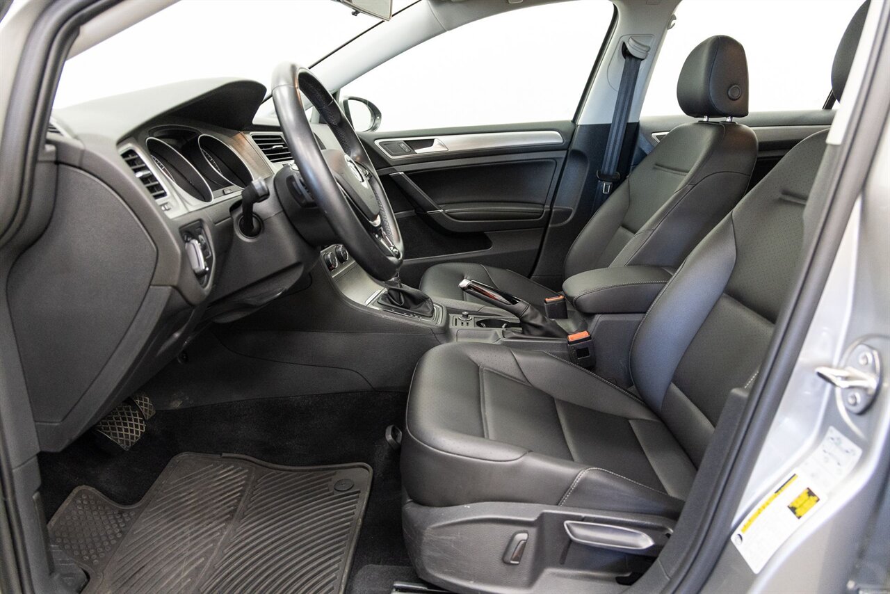 2017 Volkswagen Golf TSI S 4-Door - Photo 7 - Concord, CA 94520