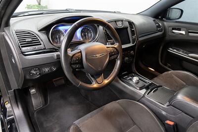 2020 Chrysler 300 S - Photo 6 - Concord, CA 94520
