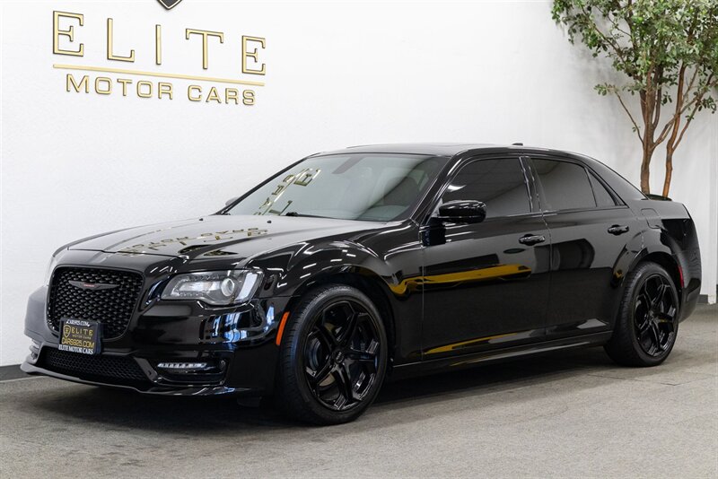 2020 Chrysler 300 S  