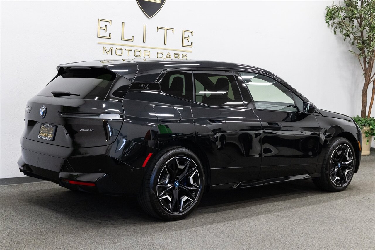 2024 BMW iX xDrive50 - Photo 11 - Concord, CA 94520
