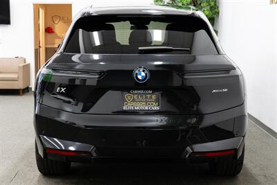 2024 BMW iX xDrive50   - Photo 4 - Concord, CA 94520