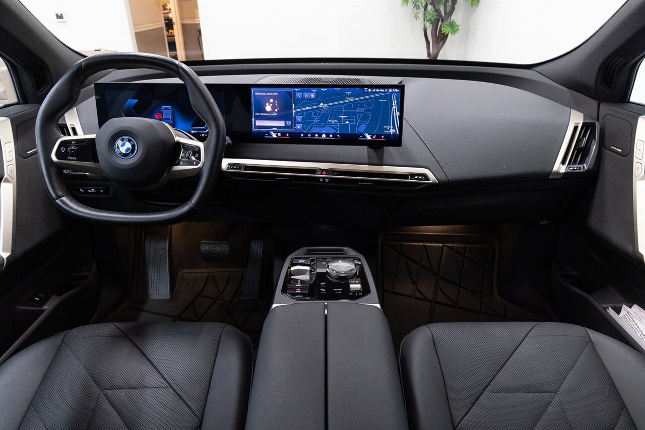 2024 BMW iX xDrive50 - Photo 5 - Concord, CA 94520
