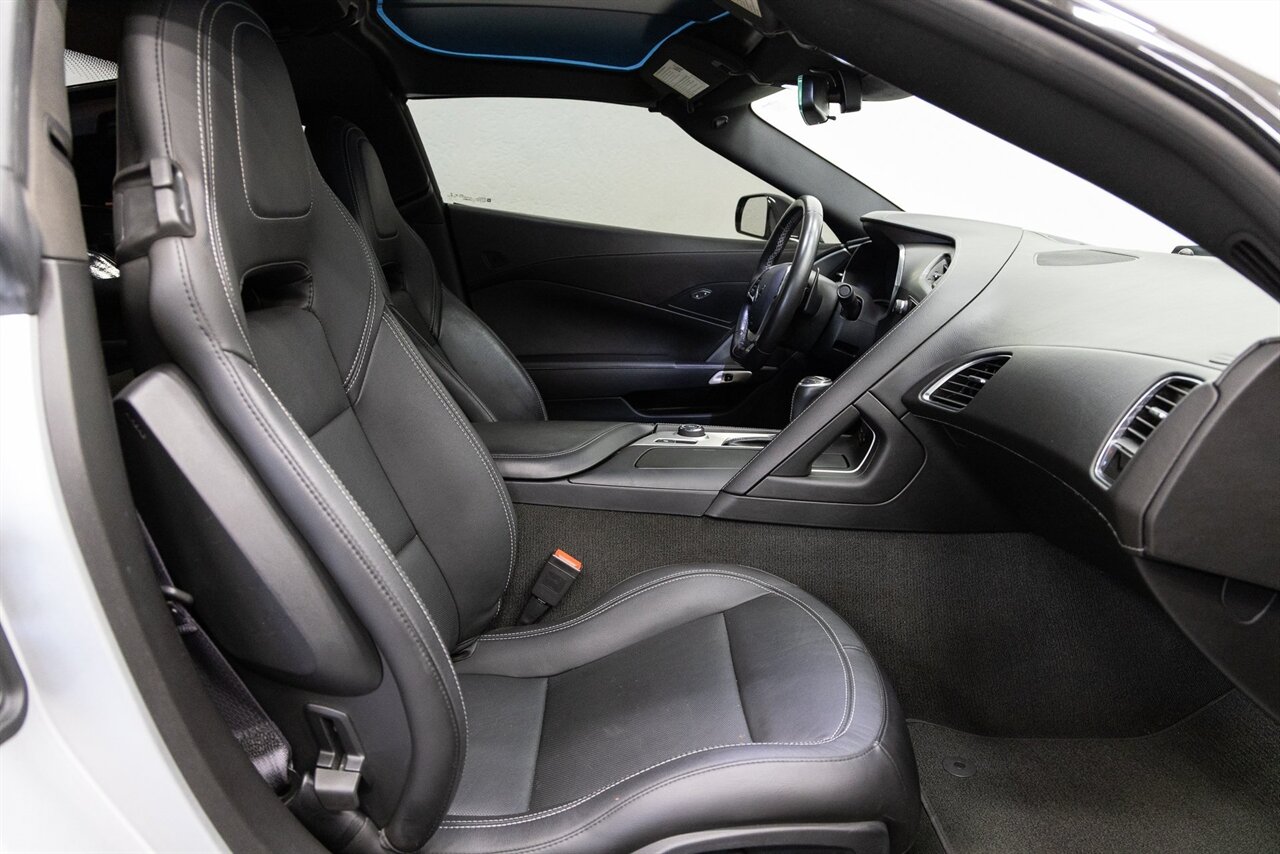 2016 Chevrolet Corvette Z06 1LZ - Photo 13 - Concord, CA 94520
