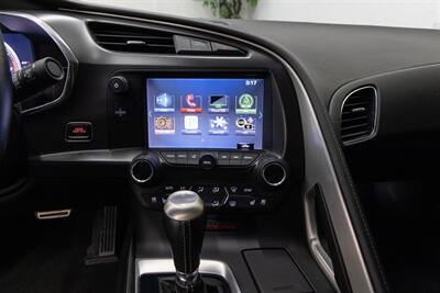 2014 Chevrolet Corvette Base 2LT   - Photo 10 - Concord, CA 94520