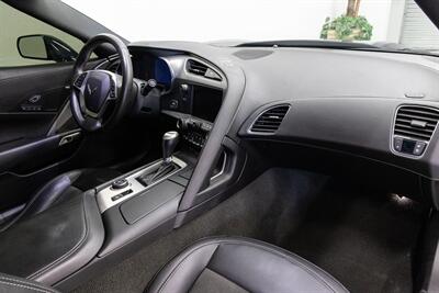 2014 Chevrolet Corvette Base 2LT   - Photo 17 - Concord, CA 94520