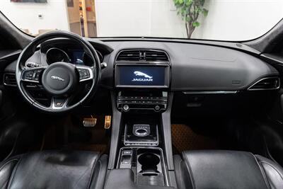 2020 Jaguar F-PACE S - Photo 5 - Concord, CA 94520