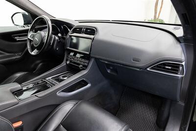 2020 Jaguar F-PACE S - Photo 13 - Concord, CA 94520