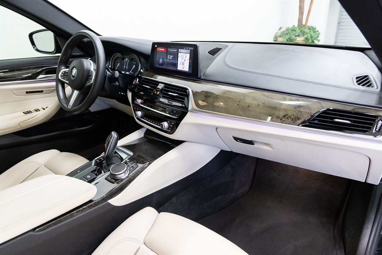 2019 BMW 5 Series 540i - Photo 13 - Concord, CA 94520