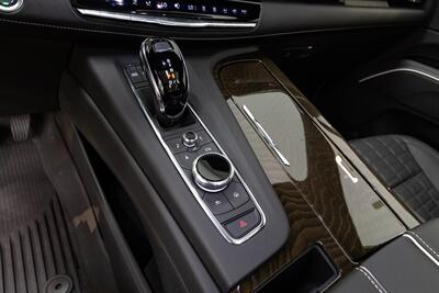 2024 Cadillac Escalade ESV Sport Platinum   - Photo 22 - Concord, CA 94520