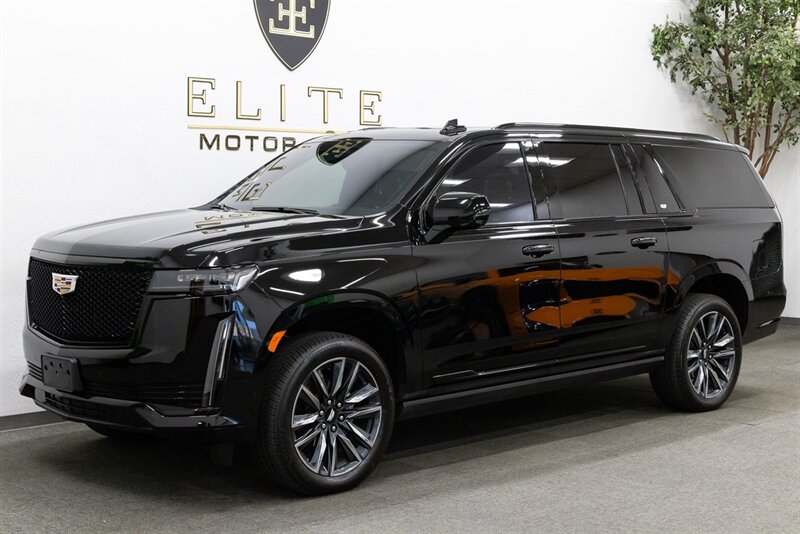 2024 Cadillac Escalade ESV Sport Platinum  