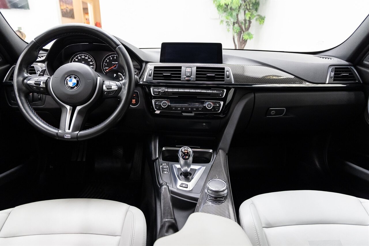 2017 Bmw M3 3 photo 4