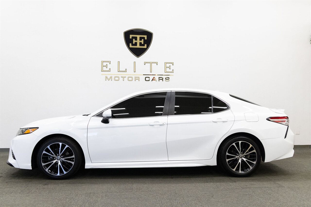 2020 Toyota Camry SE - Photo 2 - Concord, CA 94520