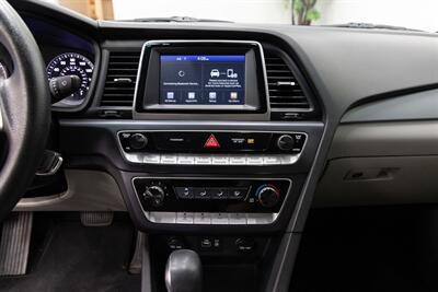 2019 Hyundai SONATA SE - Photo 18 - Concord, CA 94520