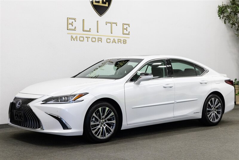 2021 Lexus ES 300h 300h  