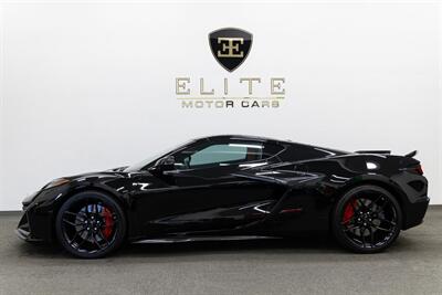 2025 Chevrolet Corvette Z06 1LZ   - Photo 2 - Concord, CA 94520