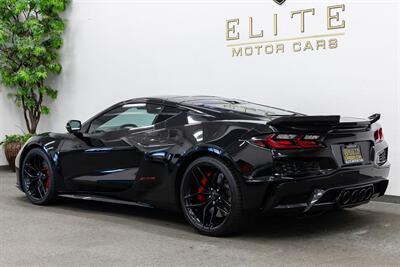 2025 Chevrolet Corvette Z06 1LZ   - Photo 3 - Concord, CA 94520