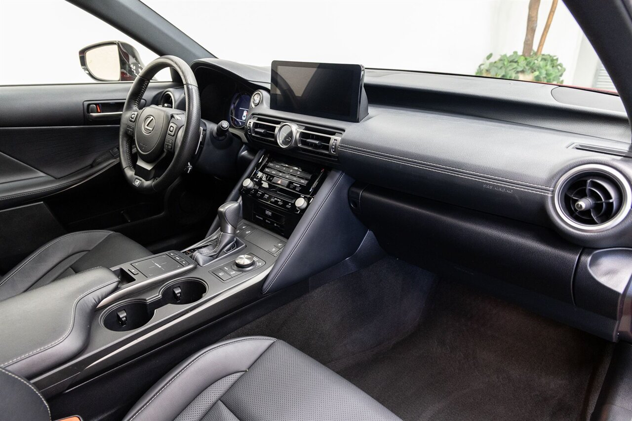 2021 Lexus IS 350 350 F SPORT - Photo 13 - Concord, CA 94520