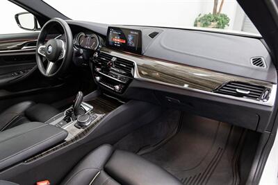 2018 BMW 5 Series 540i - Photo 13 - Concord, CA 94520