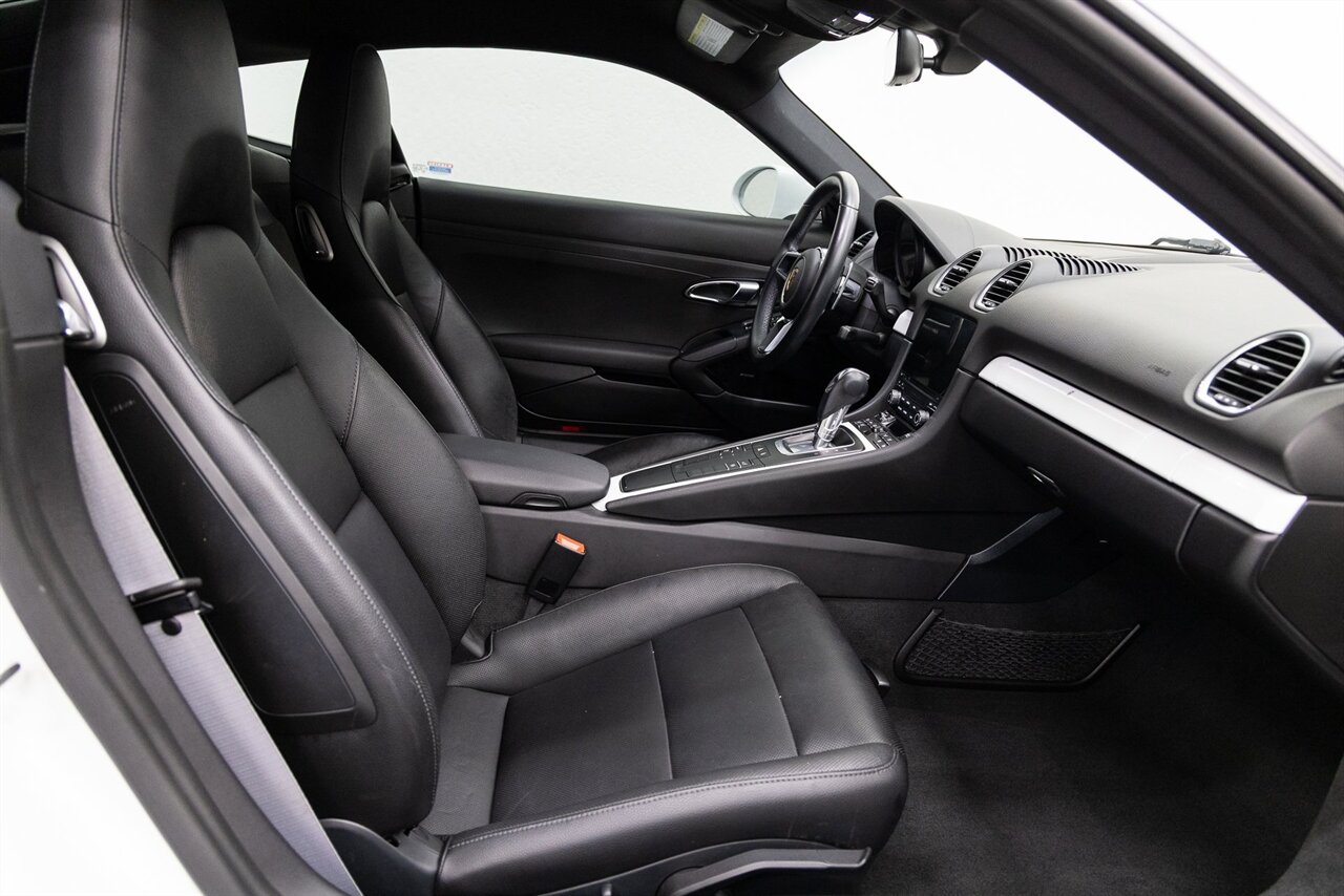 2018 Porsche 718 Cayman - Photo 17 - Concord, CA 94520