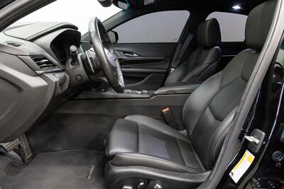 2022 Cadillac CT4-V V-Series   - Photo 7 - Concord, CA 94520