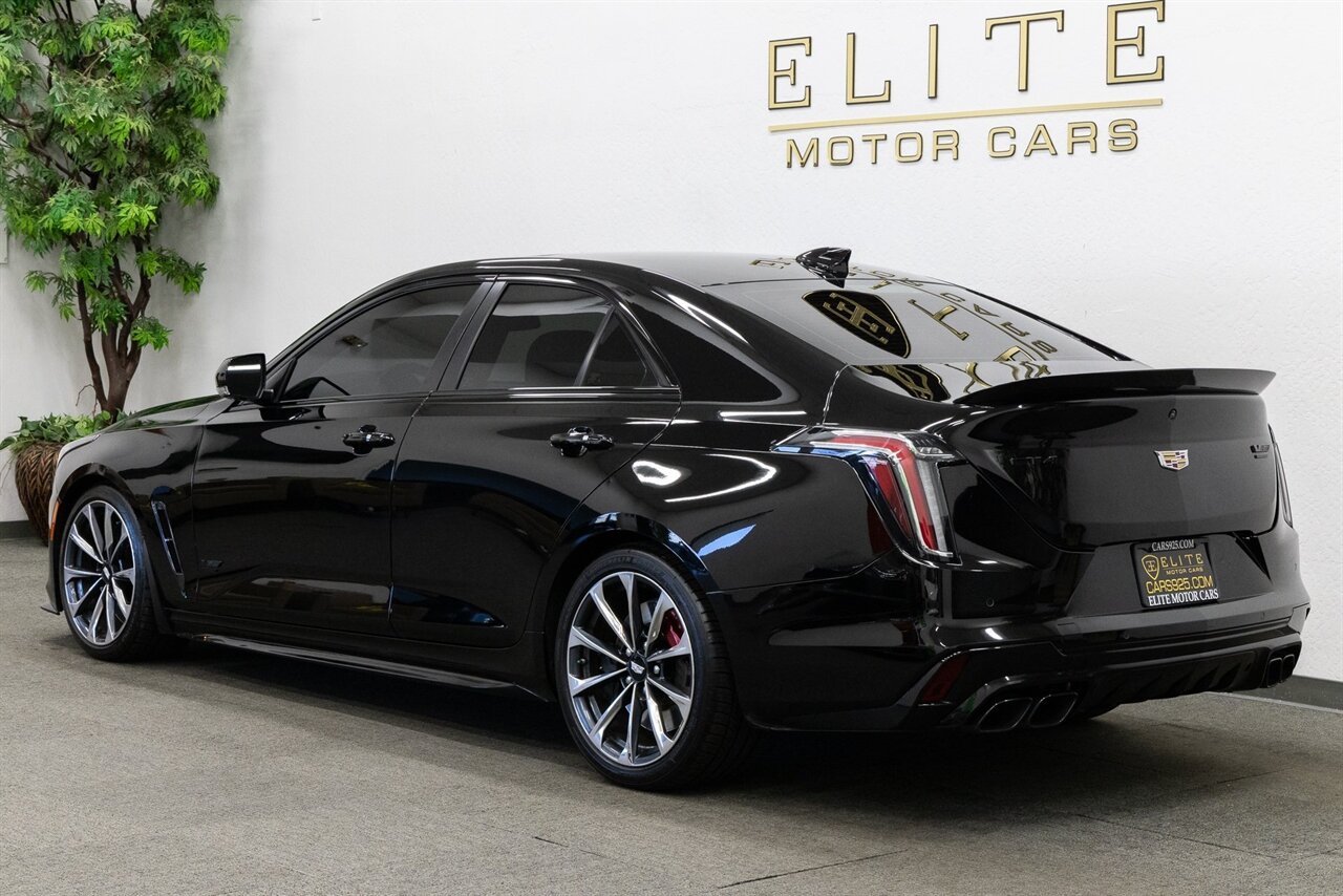 2022 Cadillac CT4-V V-Series - Photo 3 - Concord, CA 94520