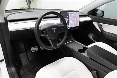 2022 Tesla Model Y Performance   - Photo 6 - Concord, CA 94520