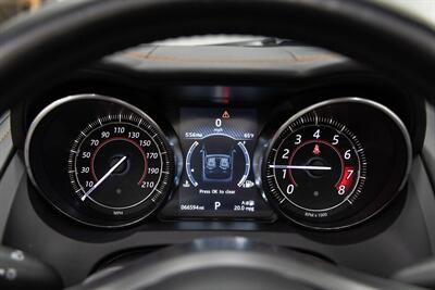 2016 Jaguar F-TYPE R   - Photo 15 - Concord, CA 94520