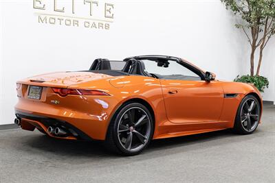 2016 Jaguar F-TYPE R   - Photo 10 - Concord, CA 94520