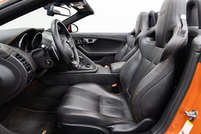 2016 Jaguar F-TYPE R   - Photo 7 - Concord, CA 94520