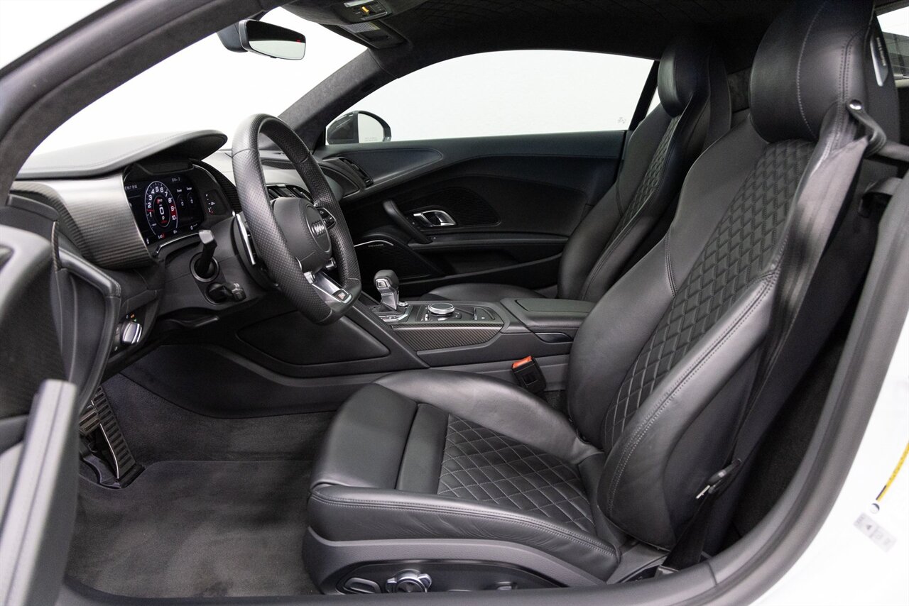 2017 Audi R8 5.2 Plus quattro - Photo 6 - Concord, CA 94520
