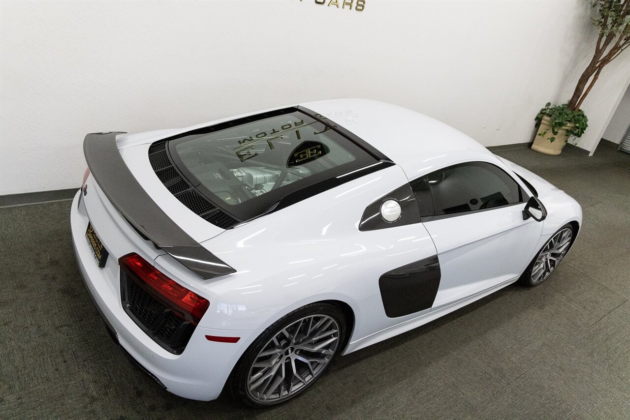 2017 Audi R8 5.2 Plus quattro - Photo 23 - Concord, CA 94520