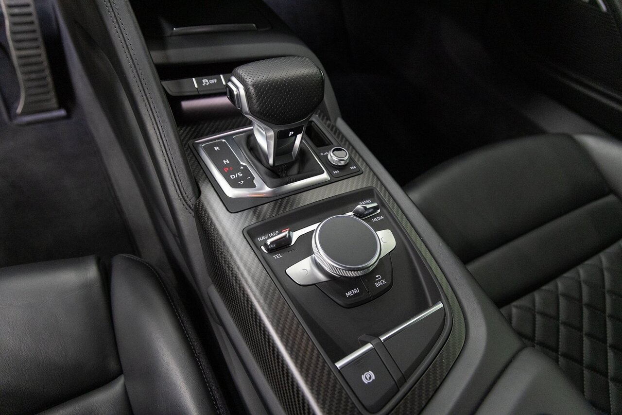 2017 Audi R8 5.2 Plus quattro - Photo 17 - Concord, CA 94520